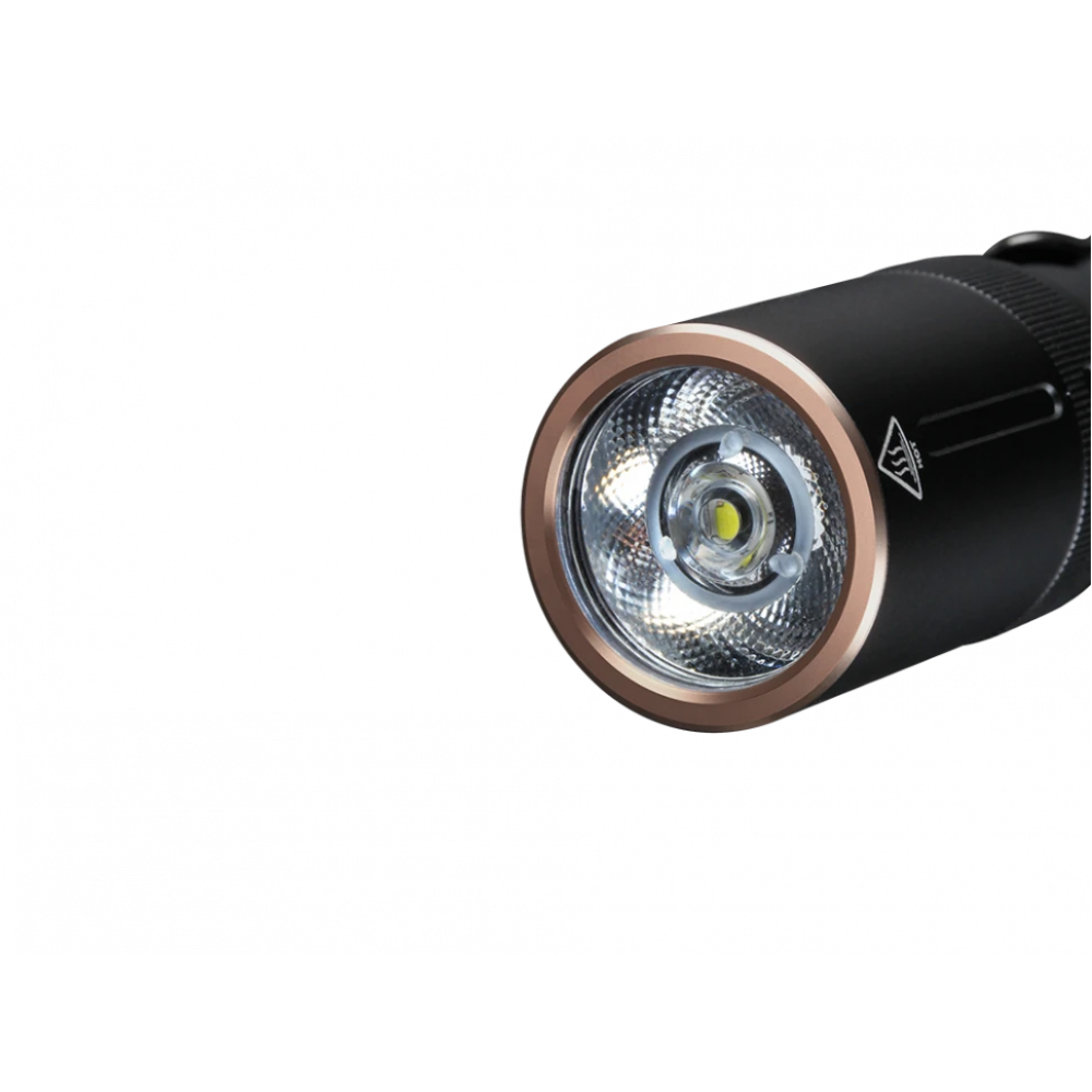 Фонарь Fenix E20V20 Cree SST20 LED