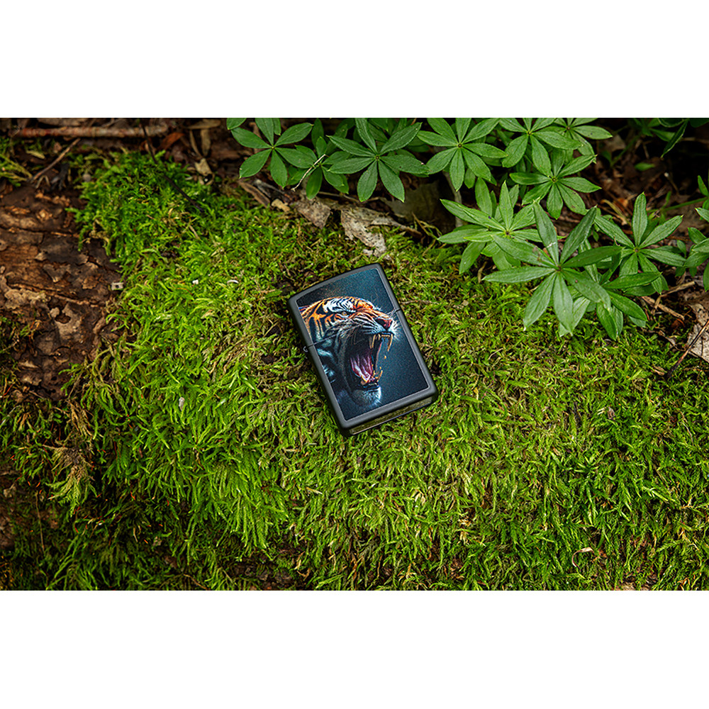 Зажигалка ZIPPO Tiger Roar Design Black Matte 46241