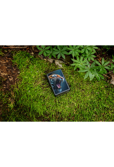 Зажигалка ZIPPO Tiger Roar Design Black Matte 46241