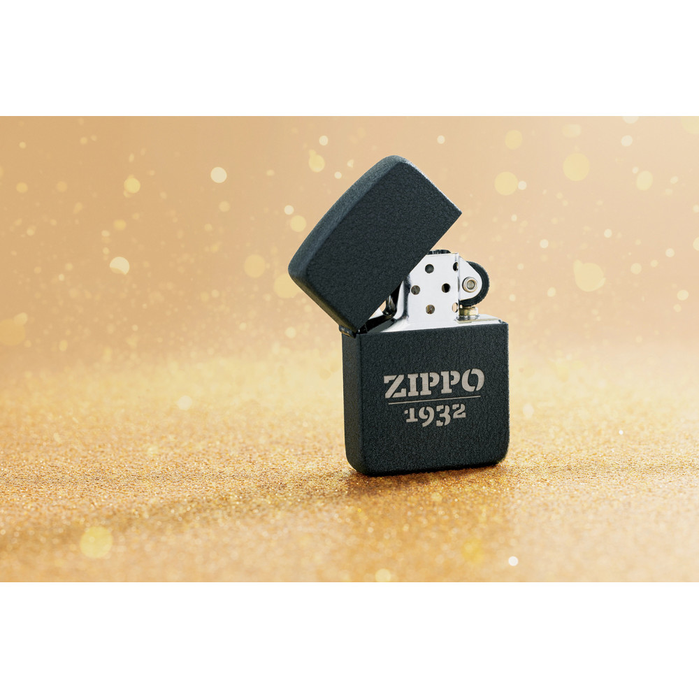 Зажигалка ZIPPO 1941 Replica™ Black Crackle 46567