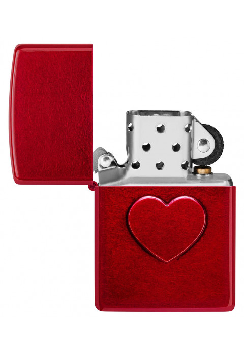 Зажигалка ZIPPO Stamped Heart Design Candy Apple Red™ 46588