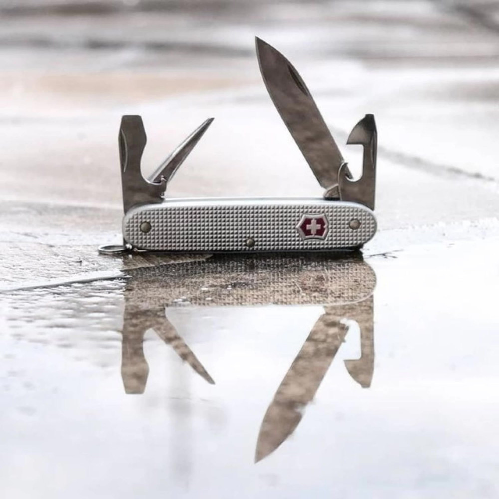 Нож перочинный VICTORINOX Pioneer 0.8201.26