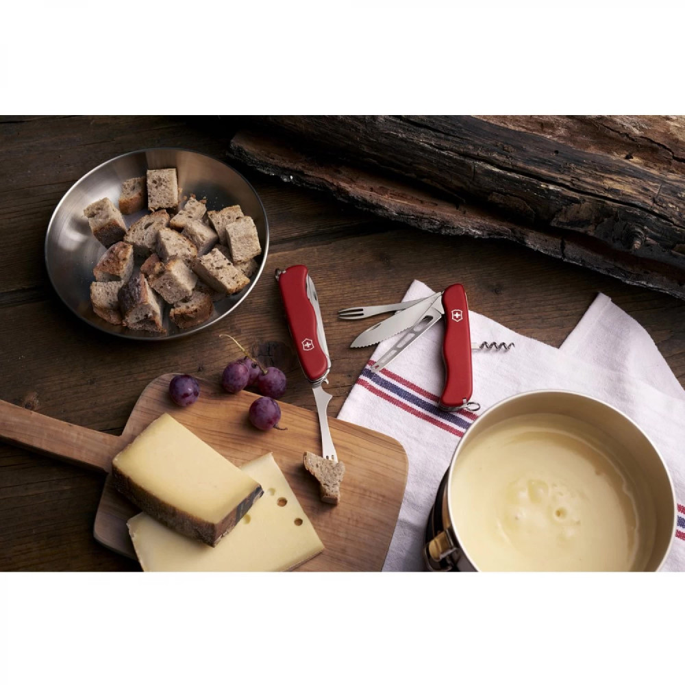 Нож перочинный VICTORINOX Cheese Master 0.8313.W