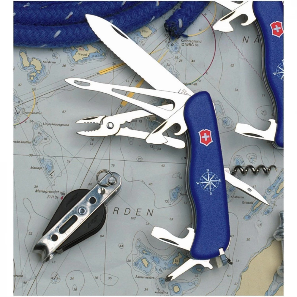 Нож перочинный VICTORINOX Skipper 0.8593.2W