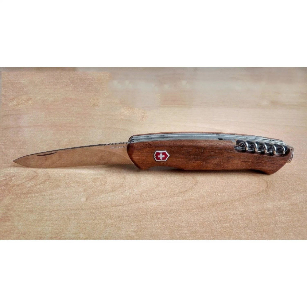 Нож перочинный VICTORINOX RangerWood 55 0.9561.63