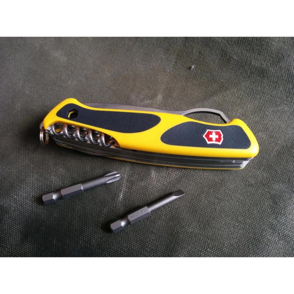 Нож перочинный VICTORINOX RangerGrip Boatsman 0.9798.MWC8