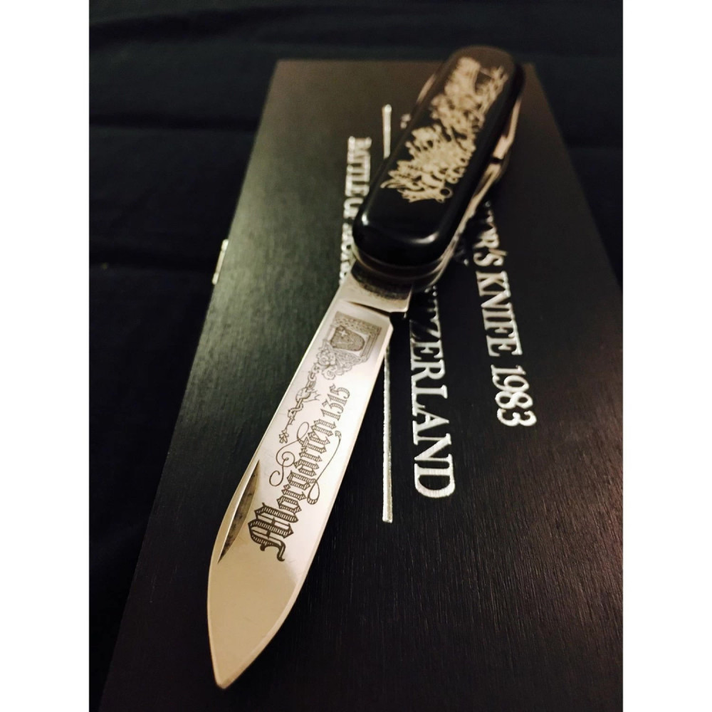 Нож перочинный VICTORINOX Morgarten 1.1983.1