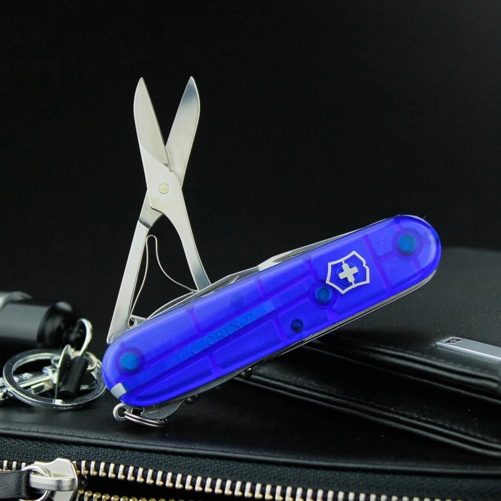 Нож перочинный складной швейцарский Victorinox Climber (1.3703.T2)