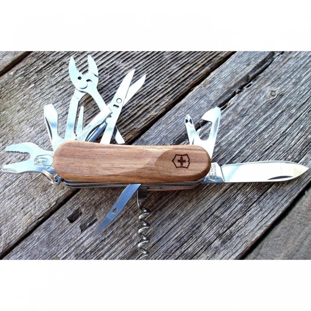 Нож перочинный VICTORINOX EvoWood S557 2.5221.S63
