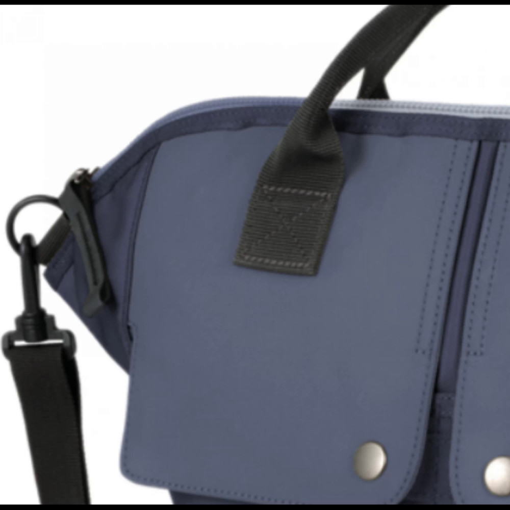 Сумка наплечная VICTORINOX Altmont™ 3.0 SLIMLINE TOTE 13'' 32389609