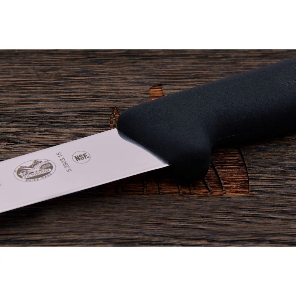 Нож разделочный Fibrox 15 см VICTORINOX 5.2803.15