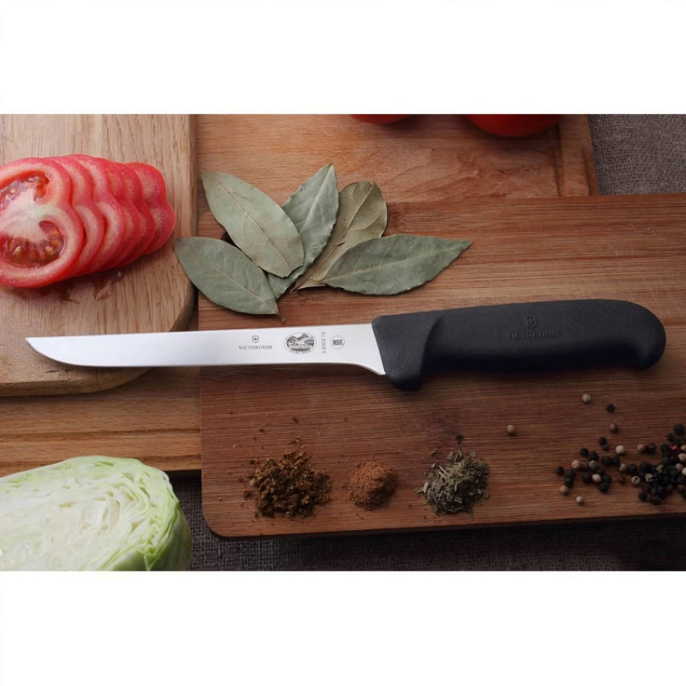 Нож кухонный Victorinox Fibrox (5.6303.15)