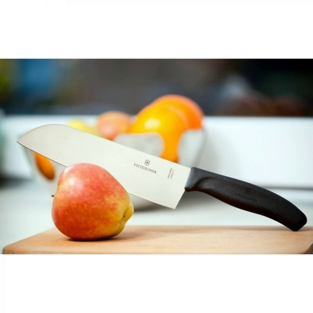 Нож сантоку Swiss Classic 17 см VICTORINOX 6.8503.17B
