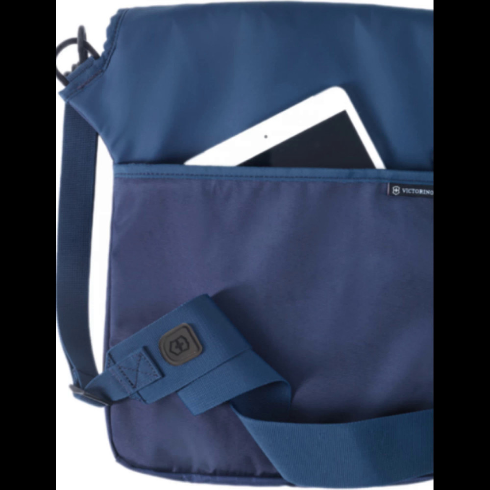 Сумка наплечная VICTORINOX Altmont™ 3.0 Flapover Bag 17.1 601813