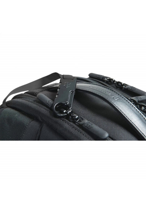 Рюкзак VICTORINOX Altmont Professional Essential Laptop 15'' 602154
