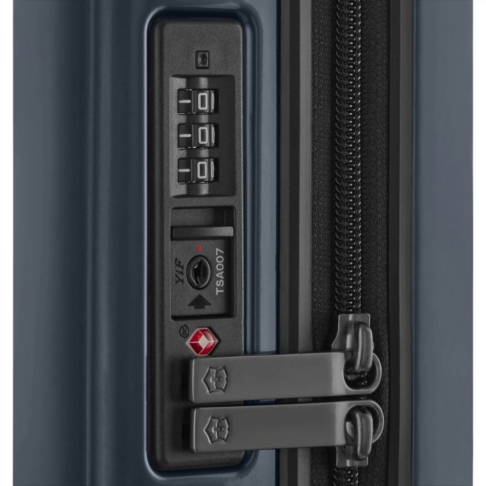 Чемодан VICTORINOX Airox 610921